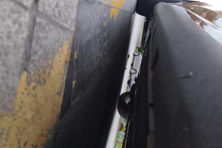 Used Ford Focus 2012 Hatchback 1.6L Automatic Fashion Edition Chassis Front Right