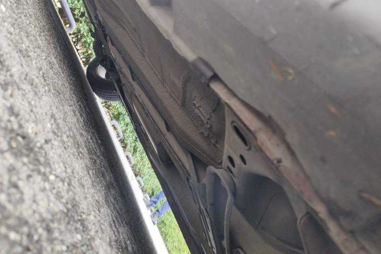 Used Ford Focus 2012 Hatchback 1.6L Automatic Fashion Edition Chassis Front Right