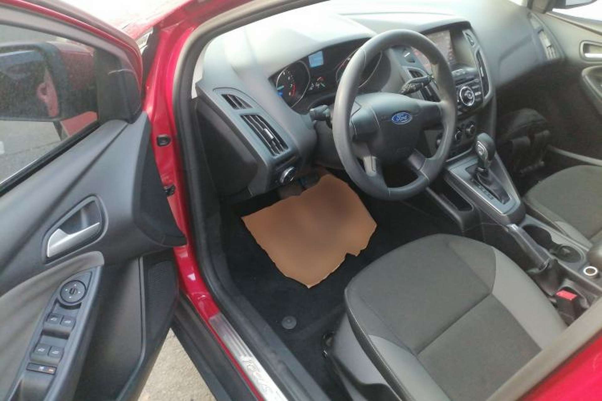 Used Ford Focus 2012 Hatchback 1.6L Automatic Comfort Model Driver Seat