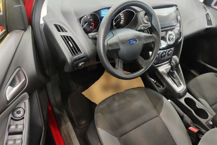 Used Ford Focus 2012 Hatchback 1.6L Automatic Comfort Model Driver Seat