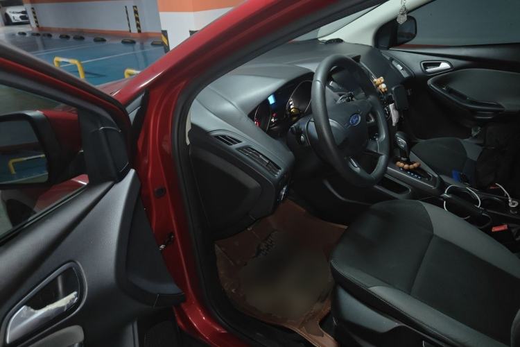 Used Ford Focus 2012 Hatchback 1.6L Automatic Comfort Model Driver Seat