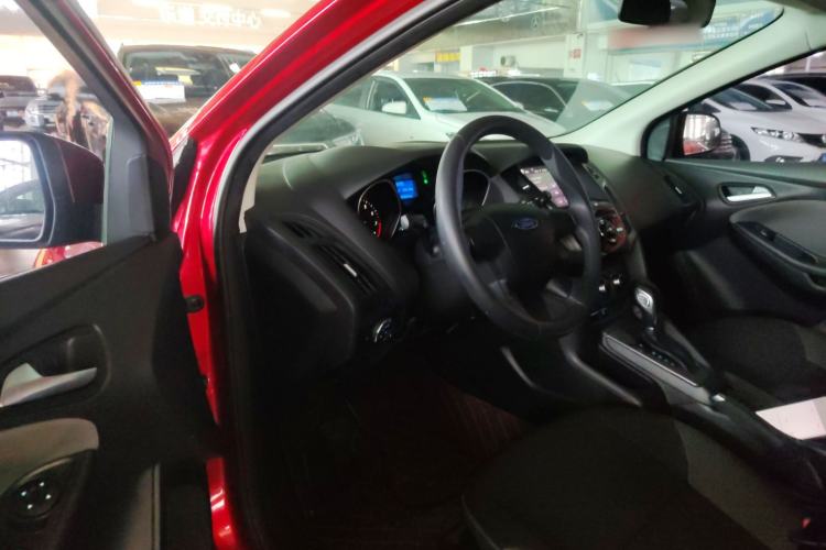 Used Ford Focus 2012 Hatchback 1.6L Automatic Comfort Model Driver Seat