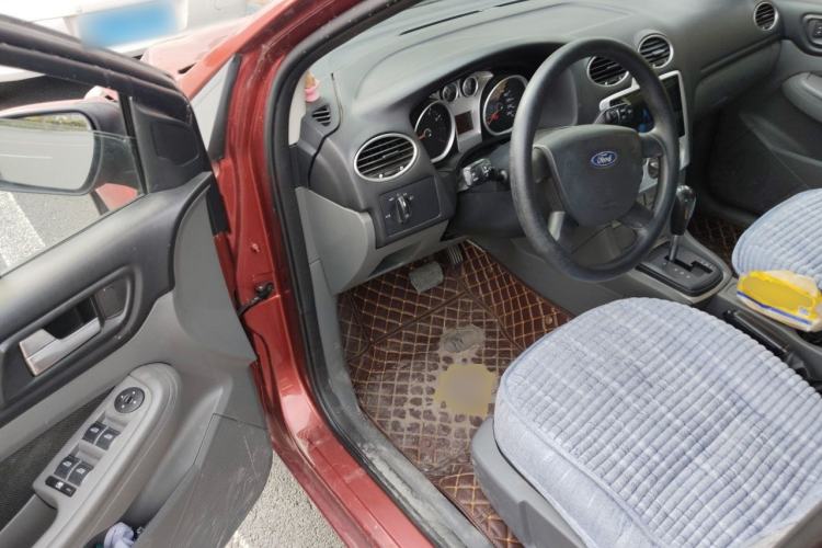 Used Ford Focus 2012 Hatchback Classic 1.8L Automatic Base Model Driver Seat