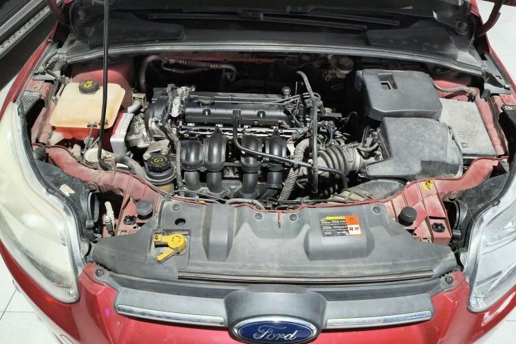 Used Ford Focus 2012 Hatchback 1.6L Automatic Fashion Edition Engine Bay