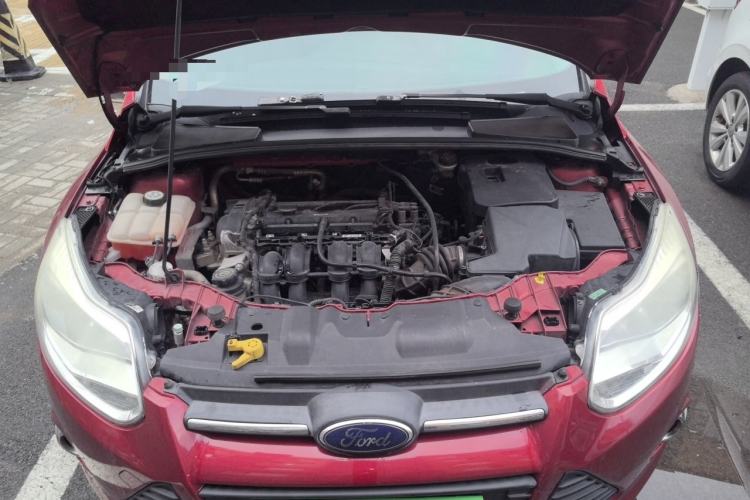Used Ford Focus 2012 Hatchback 1.6L Automatic Fashion Edition Engine Bay