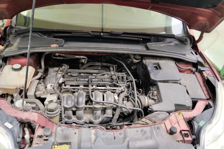 Used Ford Focus 2012 Hatchback 1.6L Automatic Comfort Model Engine Bay