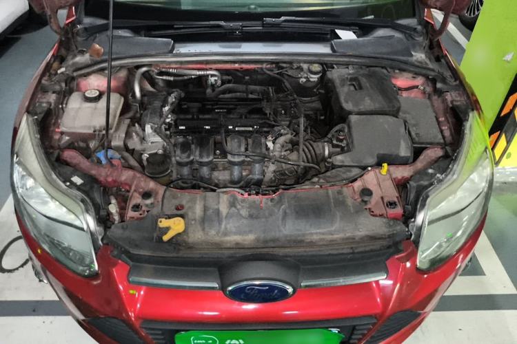 Used Ford Focus 2012 Hatchback 1.6L Automatic Fashion Edition Engine Bay