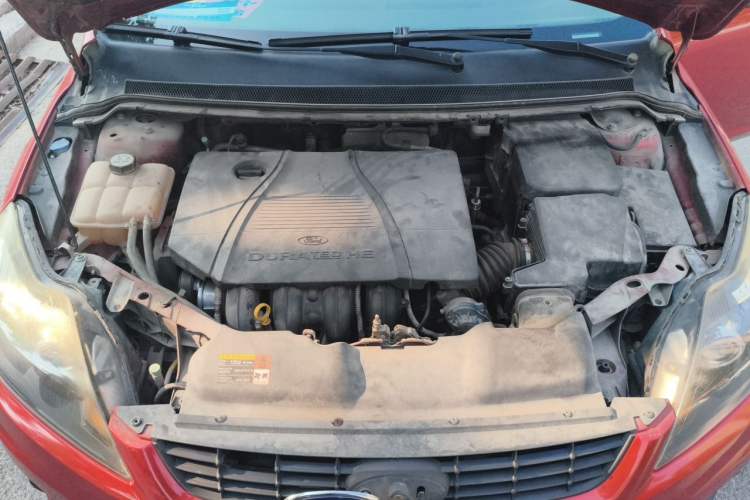 Used Ford Focus 2012 Hatchback Classic 1.8L Automatic Fashion Edition Engine Bay