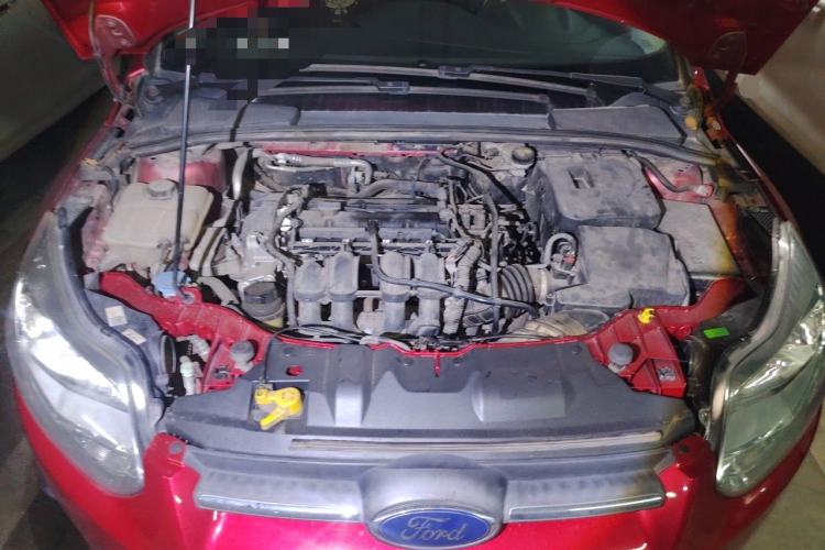 Used Ford Focus 2012 Hatchback 1.6L Automatic Comfort Model Engine Bay