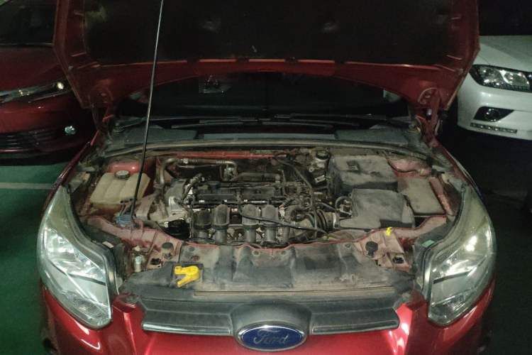 Used Ford Focus 2012 Hatchback 1.6L Automatic Comfort Model Engine Bay