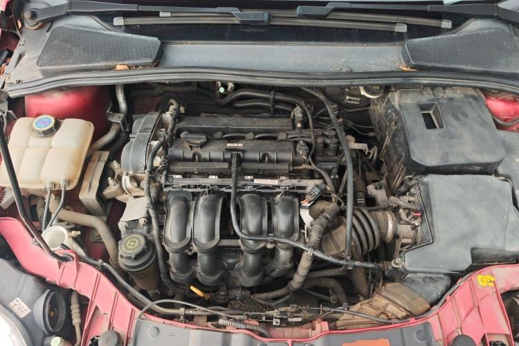 Used Ford Focus 2012 Sedan 1.6L Automatic Comfort Model Engine Bay