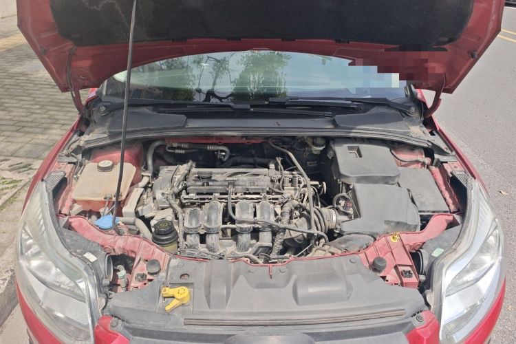 Used Ford Focus 2012 Hatchback 1.6L Automatic Comfort Model Engine Bay