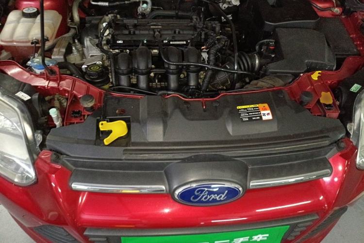 Used Ford Focus 2012 Sedan 1.6L Automatic Comfort Model Engine Bay
