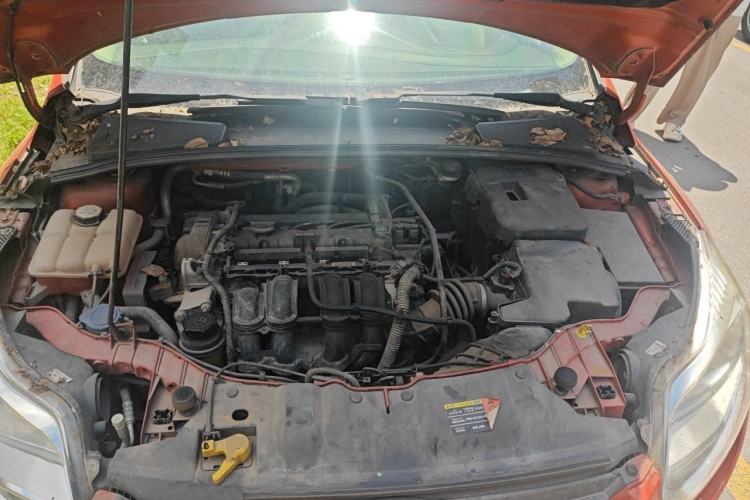 Used Ford Focus 2012 Hatchback 1.6L Automatic Comfort Model Engine Bay