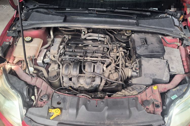 Used Ford Focus 2012 Hatchback 1.6L Automatic Fashion Edition Engine Bay