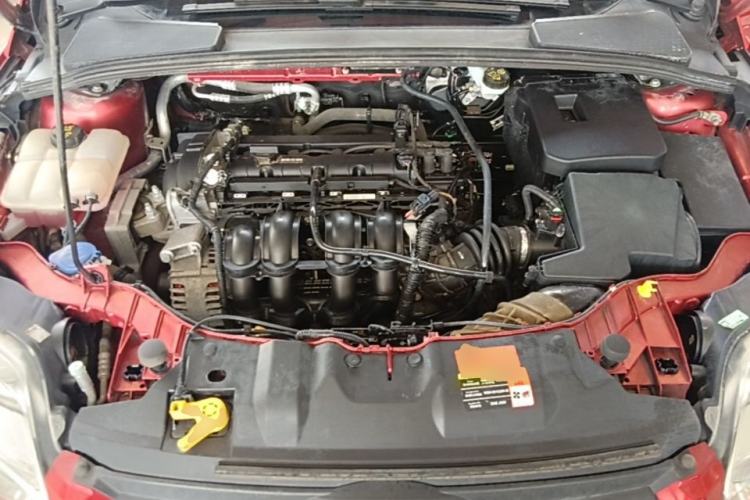 Used Ford Focus 2012 Hatchback 1.6L Manual Fashion Edition Engine Bay