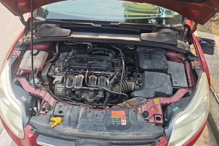 Used Ford Focus 2012 Hatchback 1.6L Manual Comfort Model Engine Bay