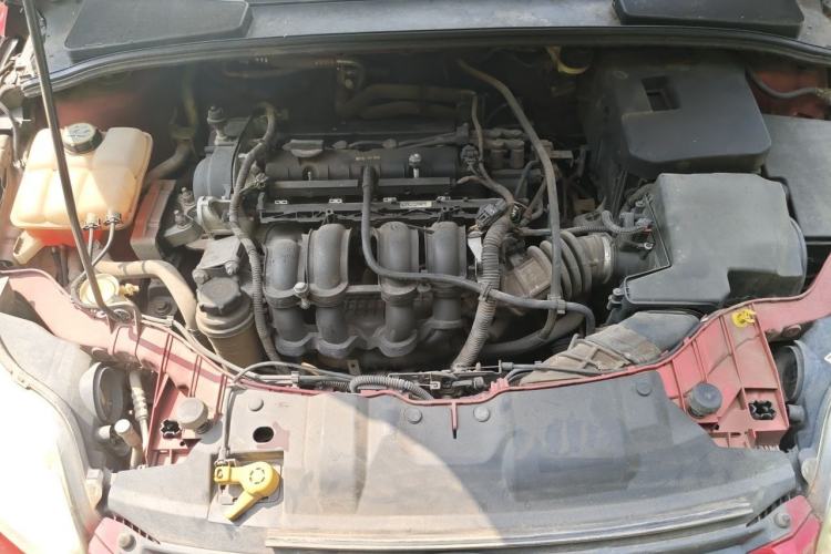 Used Ford Focus 2012 Hatchback 1.6L Automatic Fashion Edition Engine Bay