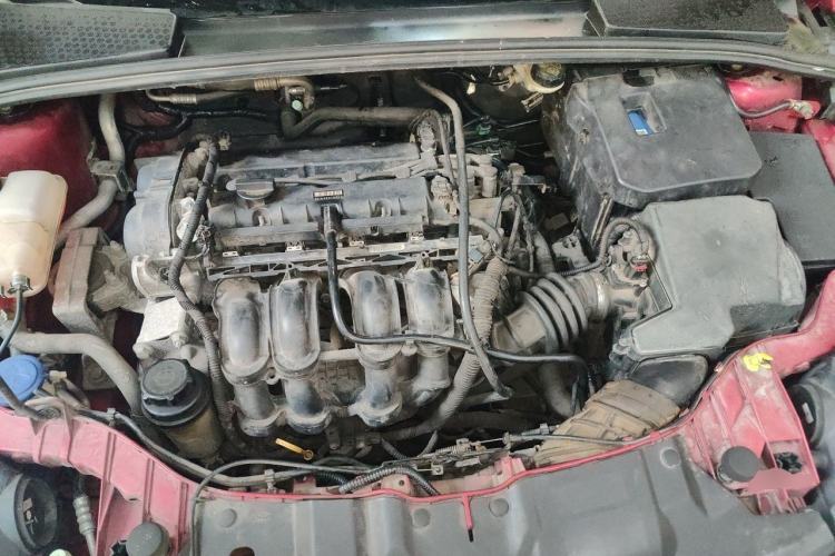 Used Ford Focus 2012 Hatchback 1.6L Automatic Fashion Edition Engine Bay