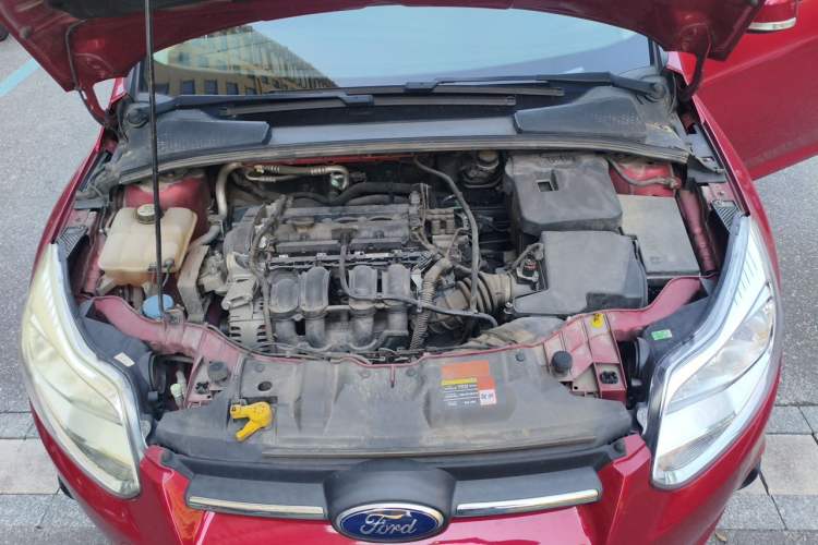 Used Ford Focus 2012 Hatchback 1.6L Manual Comfort Model Engine Bay
