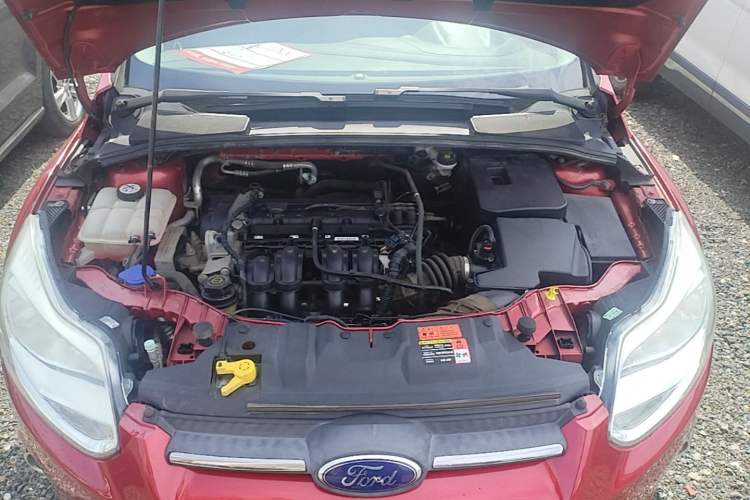 Used Ford Focus 2012 Hatchback 1.6L Automatic Fashion Edition Engine Bay