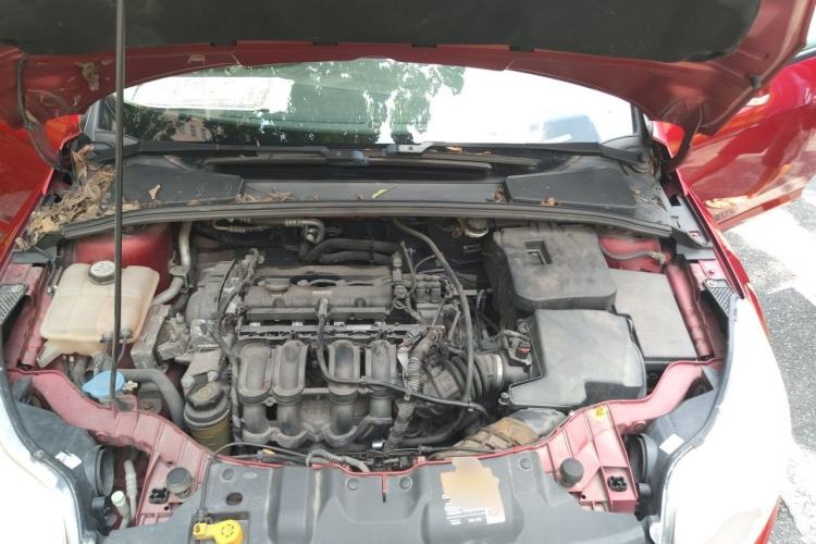 Used Ford Focus 2012 Hatchback 1.6L Automatic Fashion Edition Engine Bay
