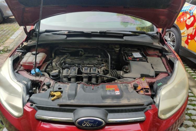 Used Ford Focus 2012 Hatchback 1.6L Automatic Fashion Edition Engine Bay
