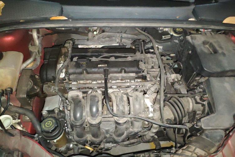 Used Ford Focus 2012 Hatchback 1.6L Automatic Fashion Edition Engine Bay