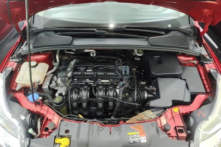 Used Ford Focus 2012 Hatchback 1.6L Automatic Comfort Model Engine Bay