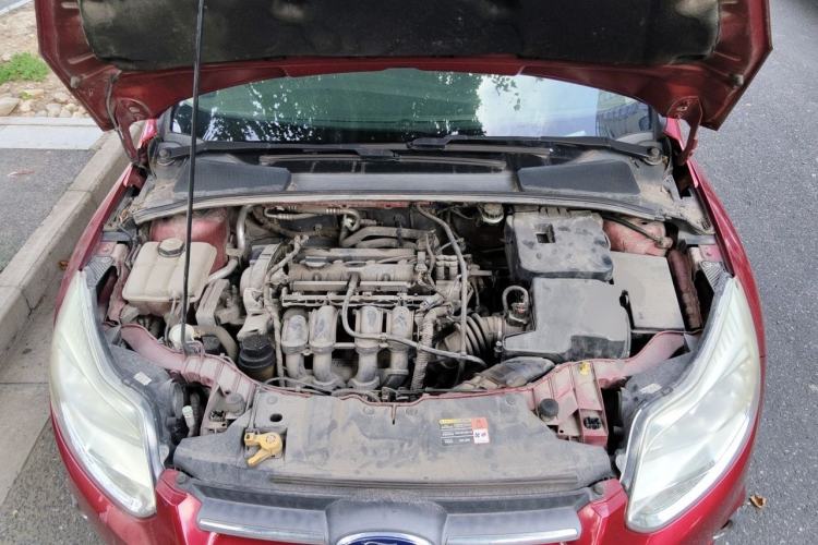 Used Ford Focus 2012 Hatchback 1.6L Automatic Fashion Edition Engine Bay