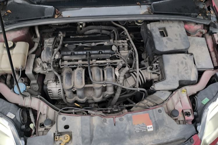 Used Ford Focus 2012 Sedan 1.6L Manual Comfort Model Engine Bay
