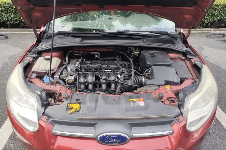 Used Ford Focus 2012 Hatchback 1.6L Automatic Fashion Edition Engine Bay