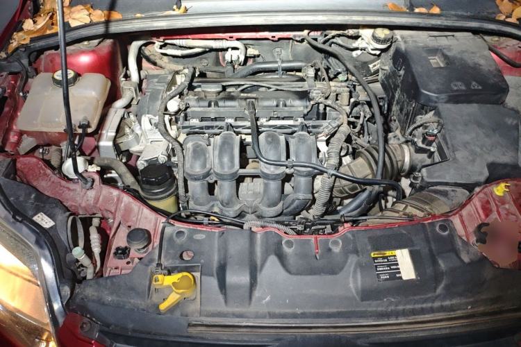 Used Ford Focus 2012 Sedan 1.6L Automatic Comfort Model Engine Bay
