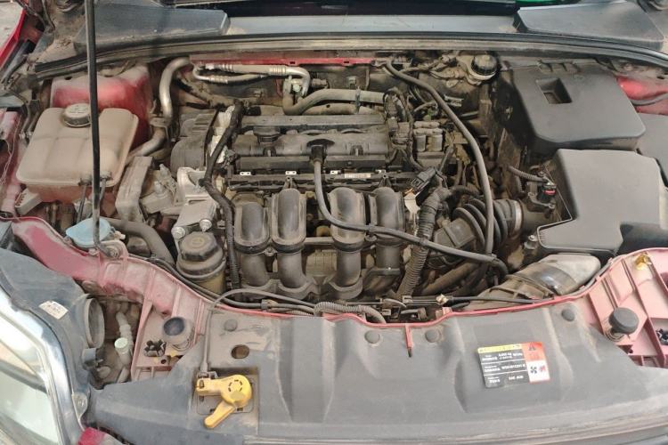 Used Ford Focus 2012 Hatchback 1.6L Automatic Fashion Edition Engine Bay