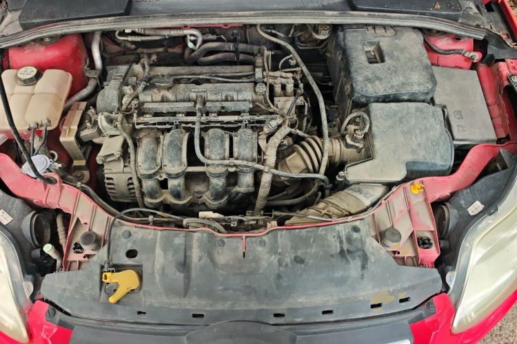 Used Ford Focus 2012 Hatchback 1.6L Manual Comfort Model Engine Bay