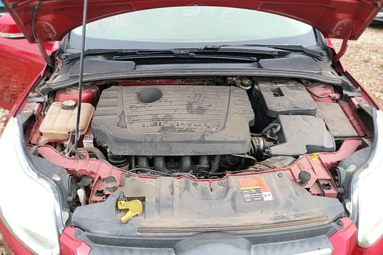 Used Ford Focus 2012 Hatchback 1.6L Automatic Fashion Edition Engine Bay