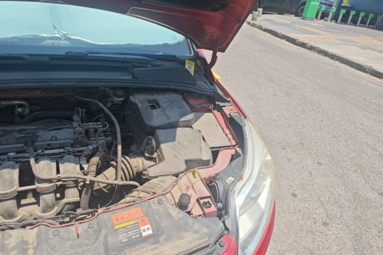 Used Ford Focus 2012 Hatchback 1.6L Manual Fashion Edition Engine Bay Left