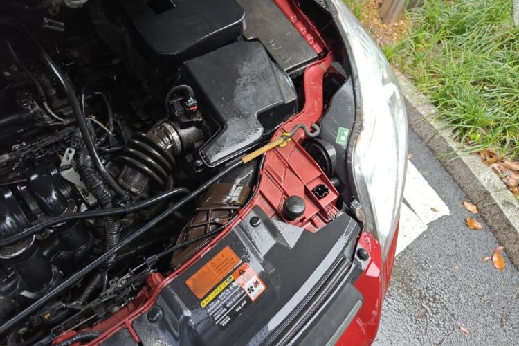 Used Ford Focus 2012 Hatchback 1.6L Automatic Fashion Edition Engine Bay Left