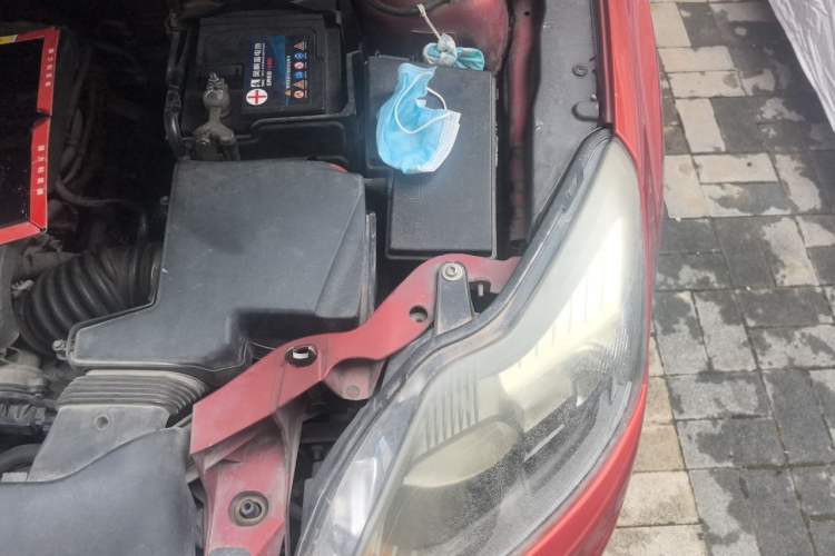 Used Ford Focus 2012 Hatchback Classic 1.8L Automatic Fashion Edition Engine Bay Left