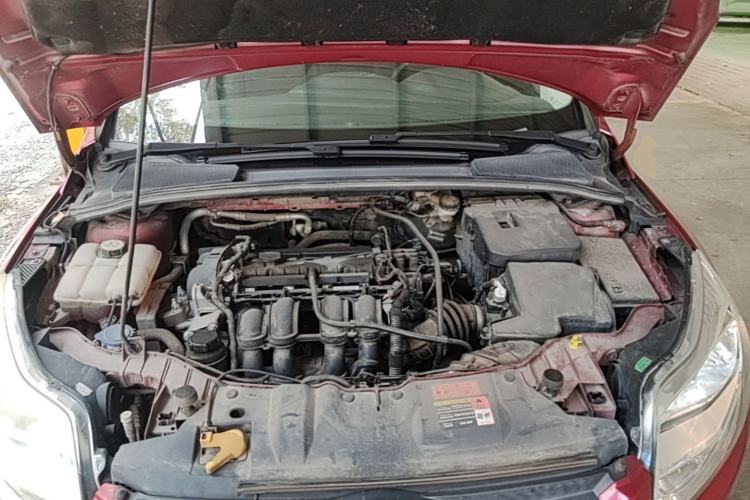 Used Ford Focus 2012 Hatchback 1.6L Automatic Comfort Model Engine Bay