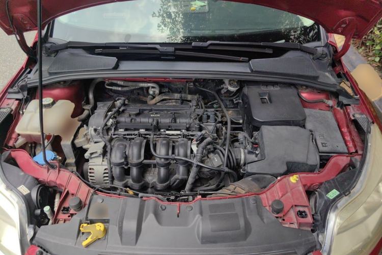 Used Ford Focus 2012 Hatchback 1.6L Manual Fashion Edition Engine Bay