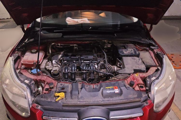 Used Ford Focus 2012 Hatchback 1.6L Automatic Comfort Model Engine Bay