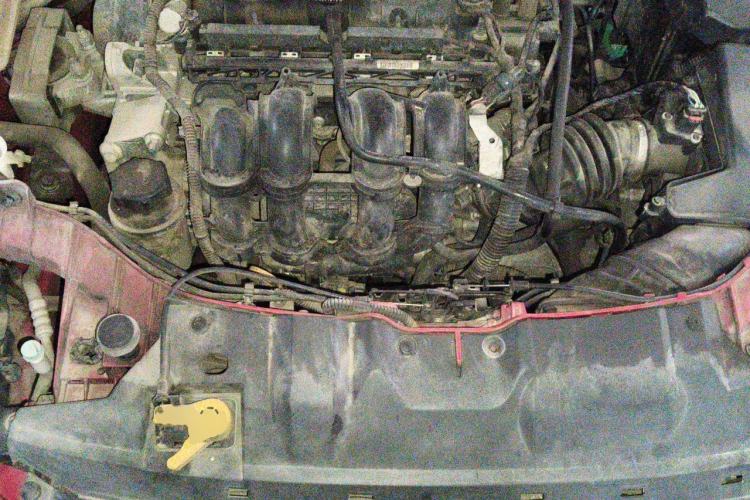 Used Ford Focus 2012 Sedan 1.6L Automatic Fashion Edition Engine Bay