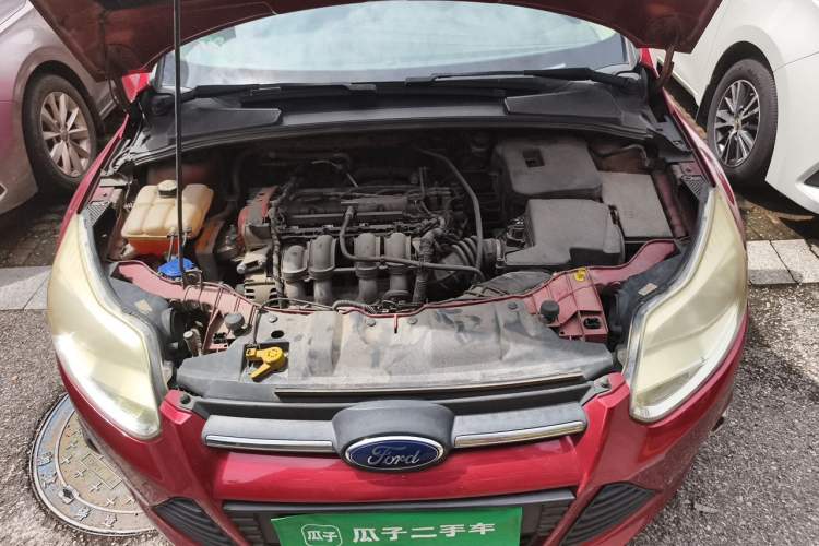 Used Ford Focus 2012 Sedan 1.6L Manual Fashion Edition Engine Bay