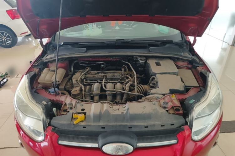 Used Ford Focus 2012 Hatchback 1.6L Automatic Fashion Edition Engine Bay