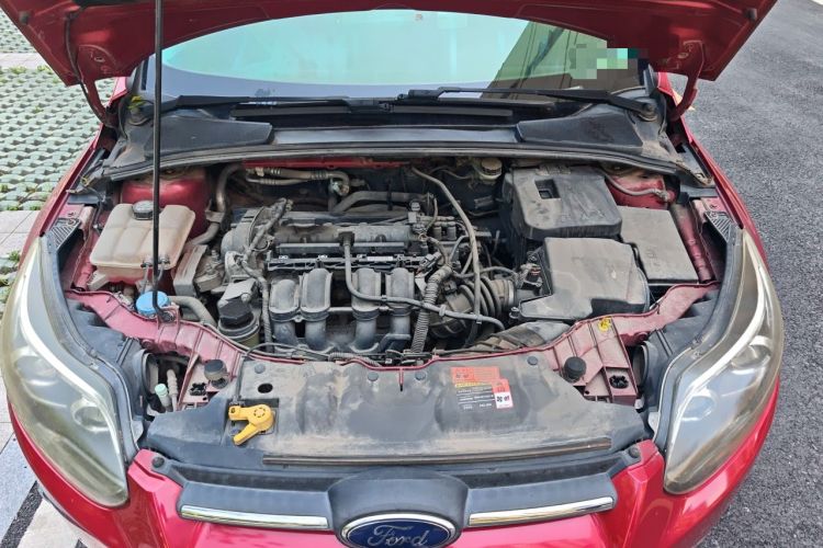 Used Ford Focus 2012 Sedan 1.6L Automatic Fashion Edition Engine Bay