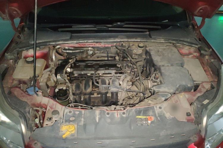 Used Ford Focus 2012 Hatchback 1.6L Automatic Fashion Edition Engine Bay