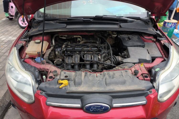Used Ford Focus 2012 Hatchback 1.6L Automatic Comfort Model Engine Bay