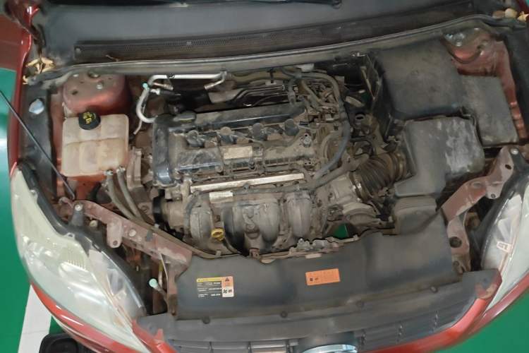 Used Ford Focus 2012 Sedan Classic 1.8L Automatic Fashion Edition Engine Bay