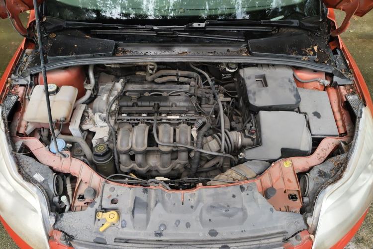 Used Ford Focus 2012 Hatchback 1.6L Automatic Fashion Edition Engine Bay